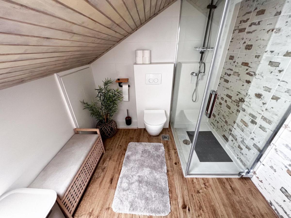 Apartment Cesare 3 Zastrazisce Екстер'єр фото