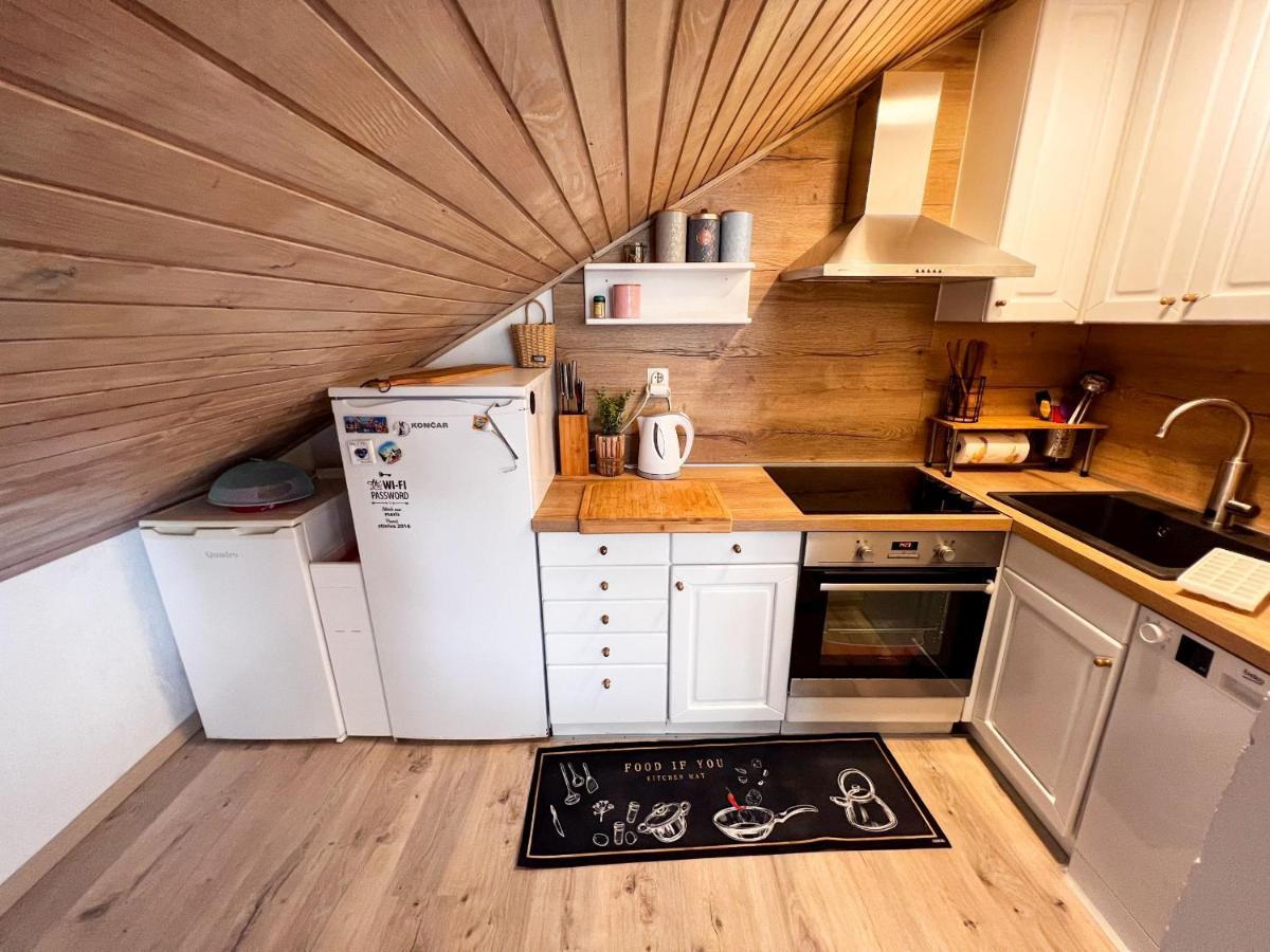Apartment Cesare 3 Zastrazisce Екстер'єр фото